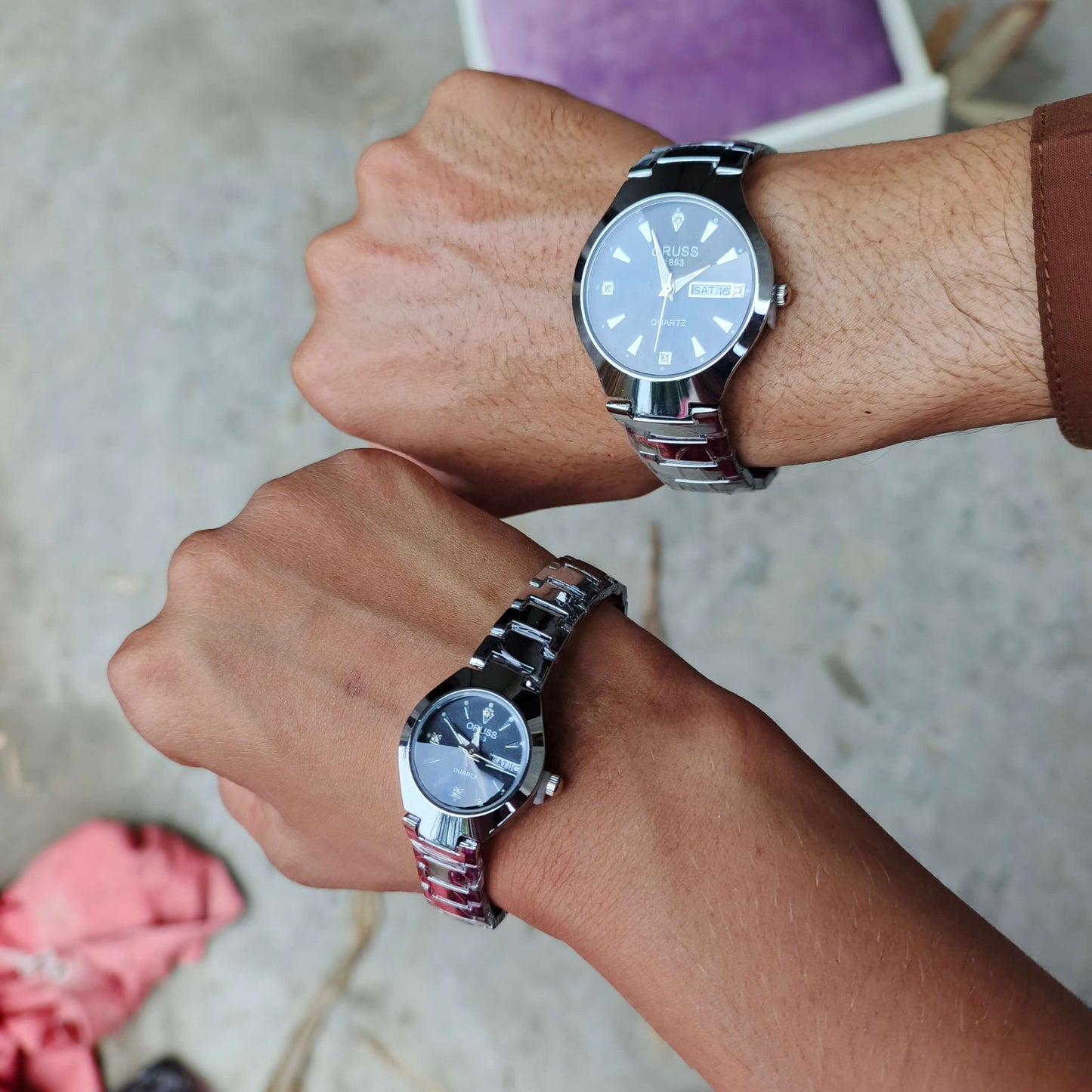 💑 2PCS Lovers Watches – Elegant ⌚ Chic 💼 Trendy 🏃 Durable Couple Set